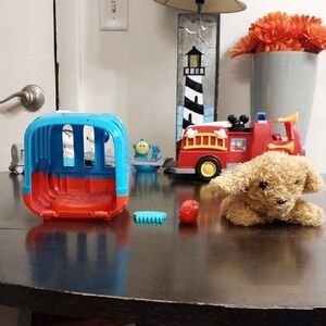 Kids Toy Pod Playset(Brooklyn Lollipop,Carrying Case ,Brush+Thermometer)